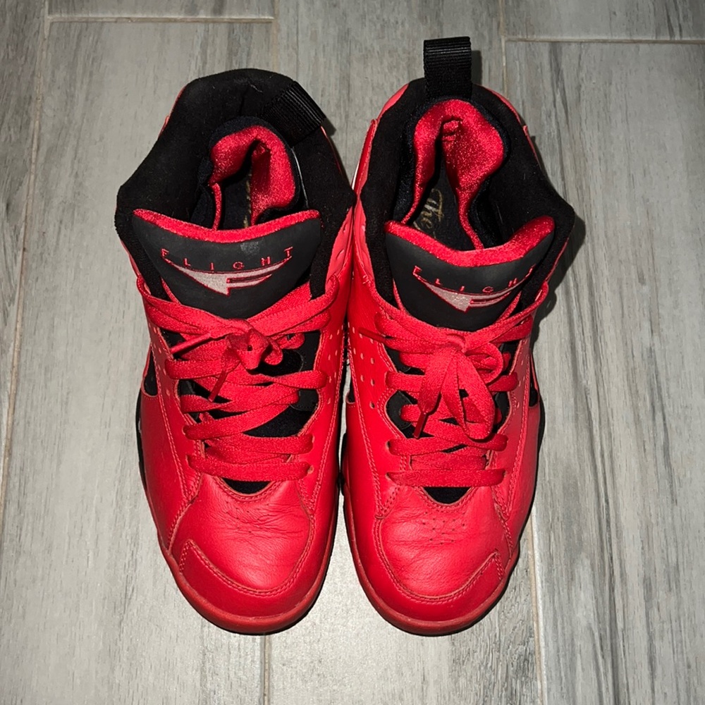 Red Nike men’s shoes  US 9